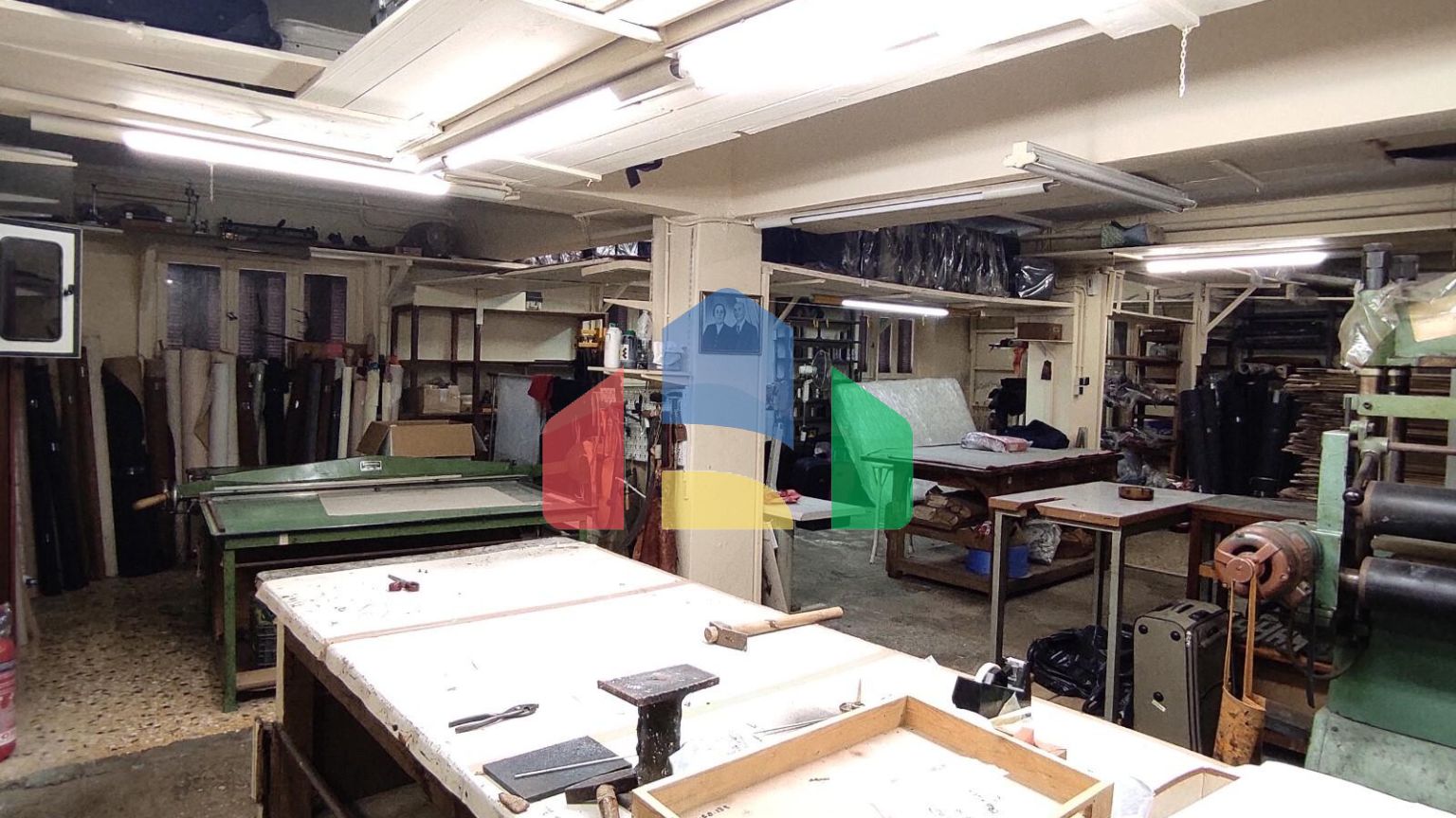 Продажа - Здание 312 m² в Афинах