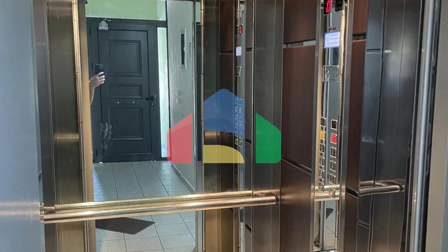 Продаж - Квартира 90 m² в Афінах