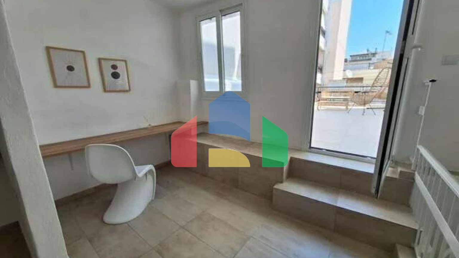 Продаж - Таунхаус 123 m² в Афінах