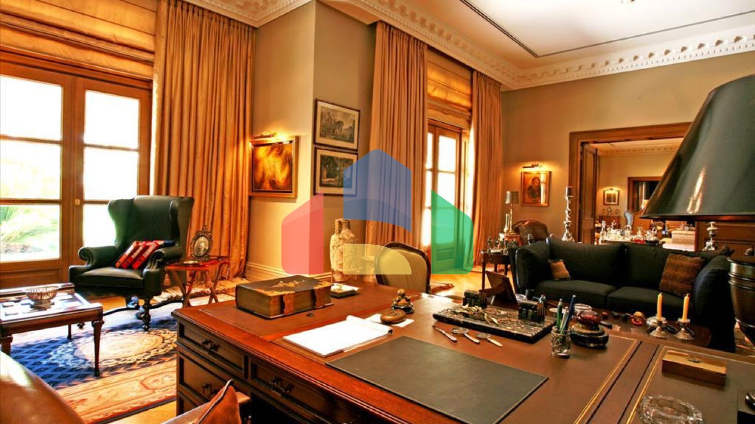 Продажа - Вилла 1560 m² в Афинах