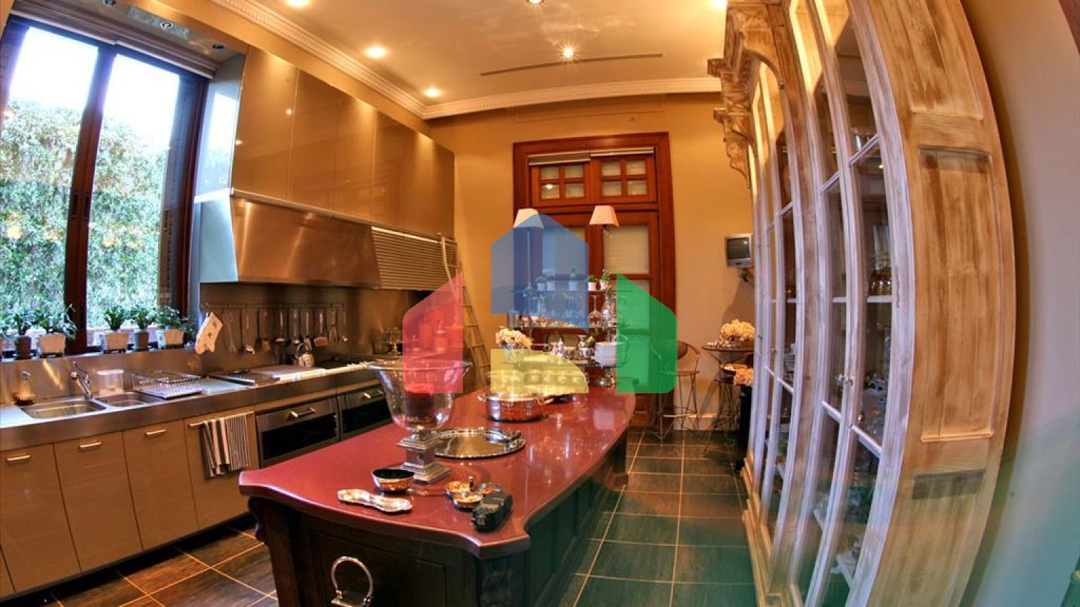 Продажа - Вилла 1560 m² в Афинах