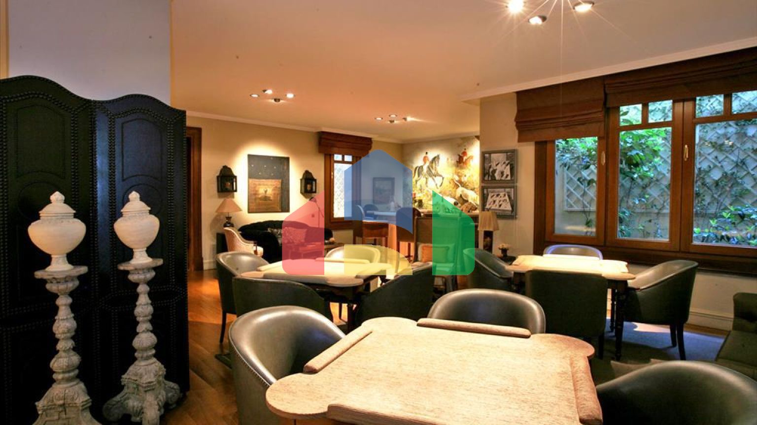 Продажа - Вилла 1560 m² в Афинах