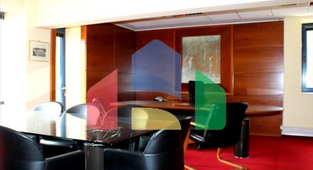 For Sale - Commercial property 140 m² in Athens