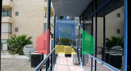 For Sale - Commercial property 140 m² in Athens