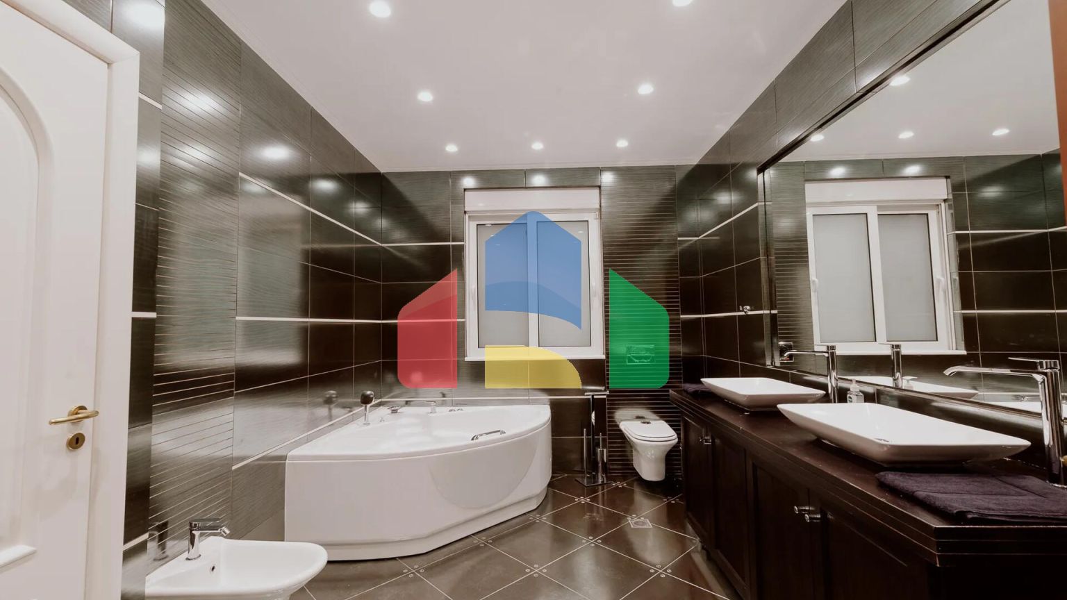 Продаж - Вілла 810 m² в Афінах