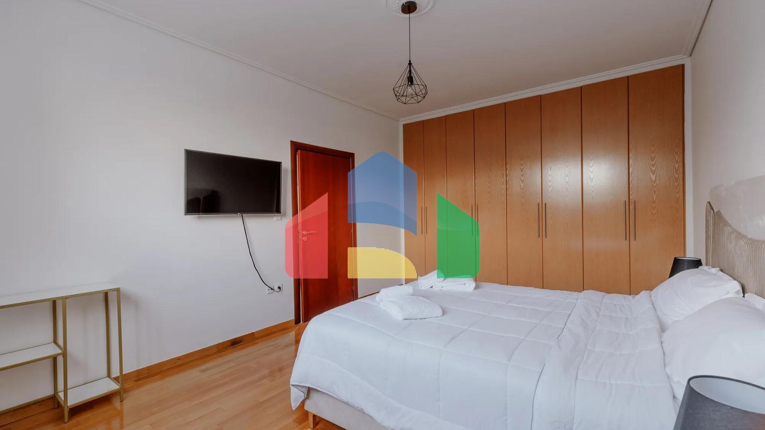 Продаж - Вілла 810 m² в Афінах