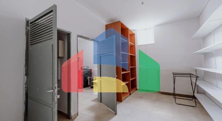 Продаж - Вілла 810 m² в Афінах