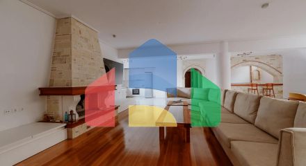 Продаж - Вілла 810 m² в Афінах