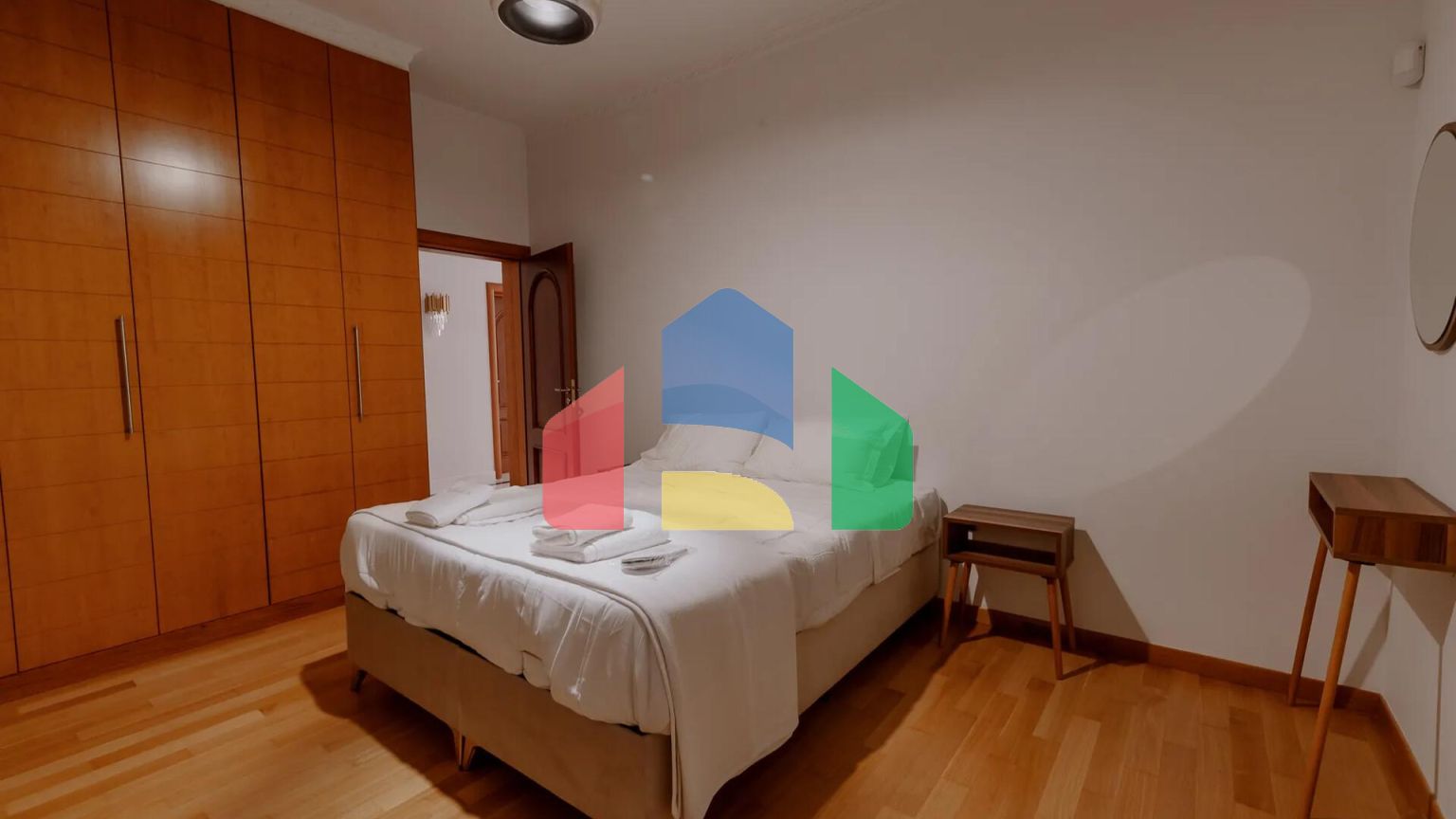 Продаж - Вілла 810 m² в Афінах