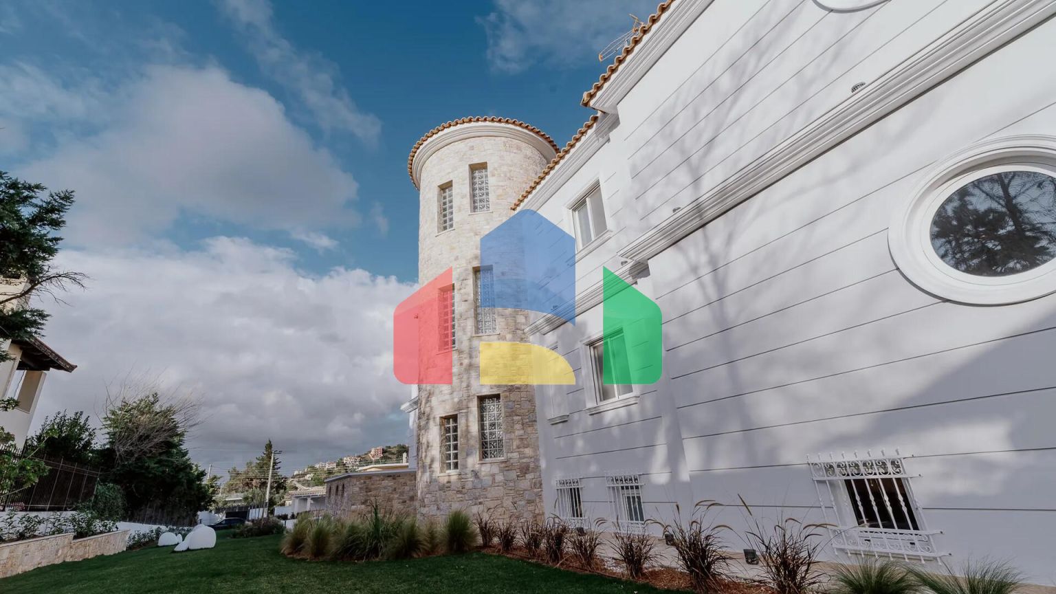 Продаж - Вілла 810 m² в Афінах