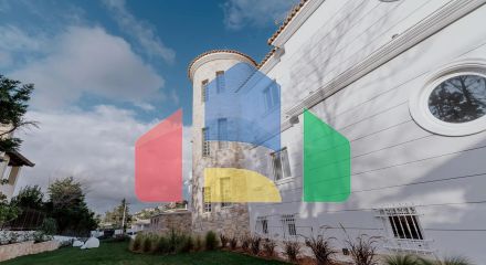 Продаж - Вілла 810 m² в Афінах