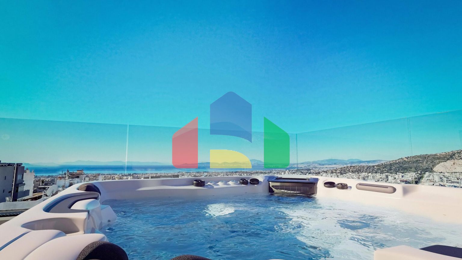 Продажа - Таунхаус 130 m² в Афинах