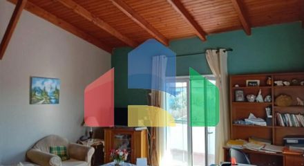 Продаж - Котедж 220 m² в Афінах