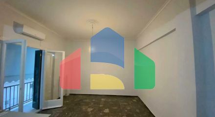 Продаж - Квартира 65 m² в Афінах