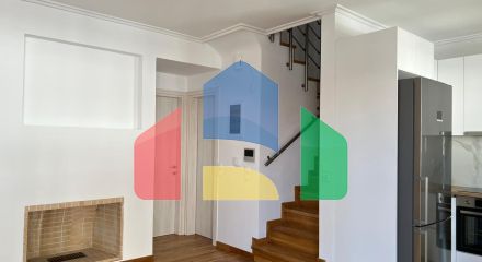 Продаж - Duplex 115 m² в Афінах