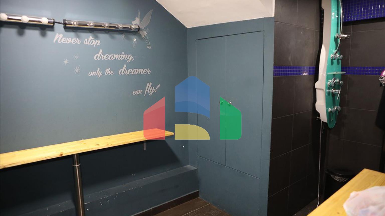 Продажа - Коммерческое помещение 374 m² в Афинах