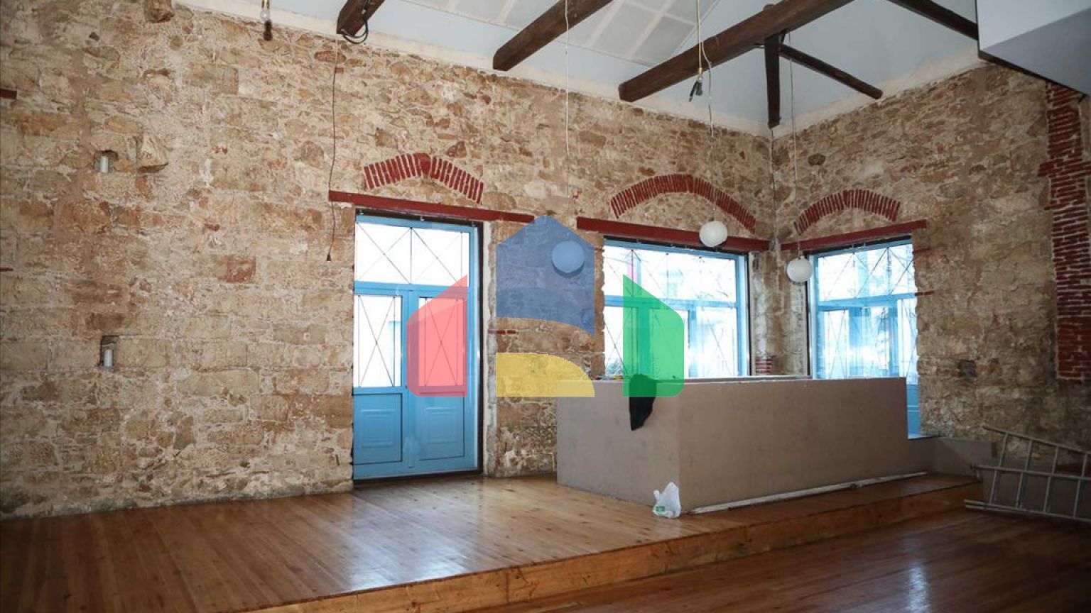 Продажа - Коммерческое помещение 374 m² в Афинах