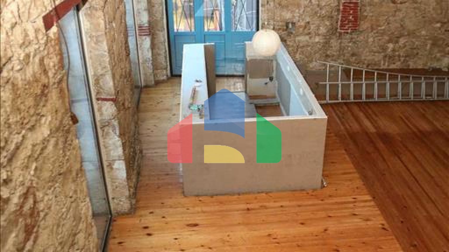 Продажа - Коммерческое помещение 374 m² в Афинах