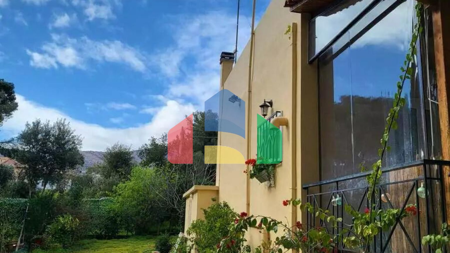 Продажа - Коттедж 70 m² в Афинах