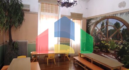 Продажа - Здание 600 m² в Афинах