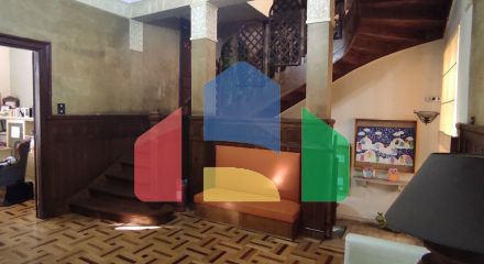 Продажа - Здание 600 m² в Афинах