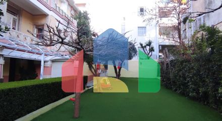 Продажа - Здание 600 m² в Афинах