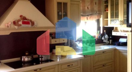 Продажа - Таунхаус 220 m² в Афинах