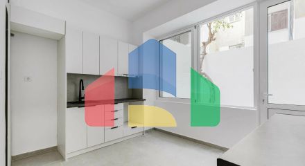 Продаж - Квартира 82 m² в Афінах