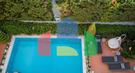 For Sale - Detached house 270 m² in Athens