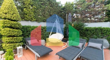 For Sale - Detached house 270 m² in Athens