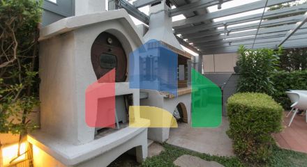 For Sale - Detached house 270 m² in Athens