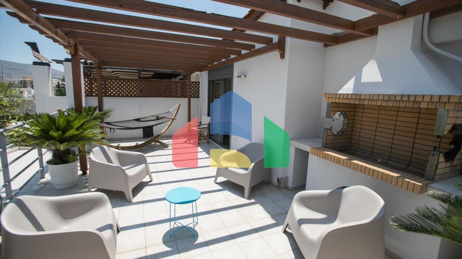 Продажа - Коттедж 270 m² в Афинах