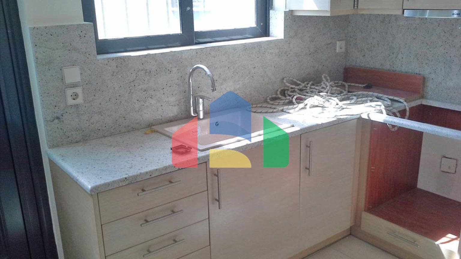 Продажа - Таунхаус 470 m² в Афинах