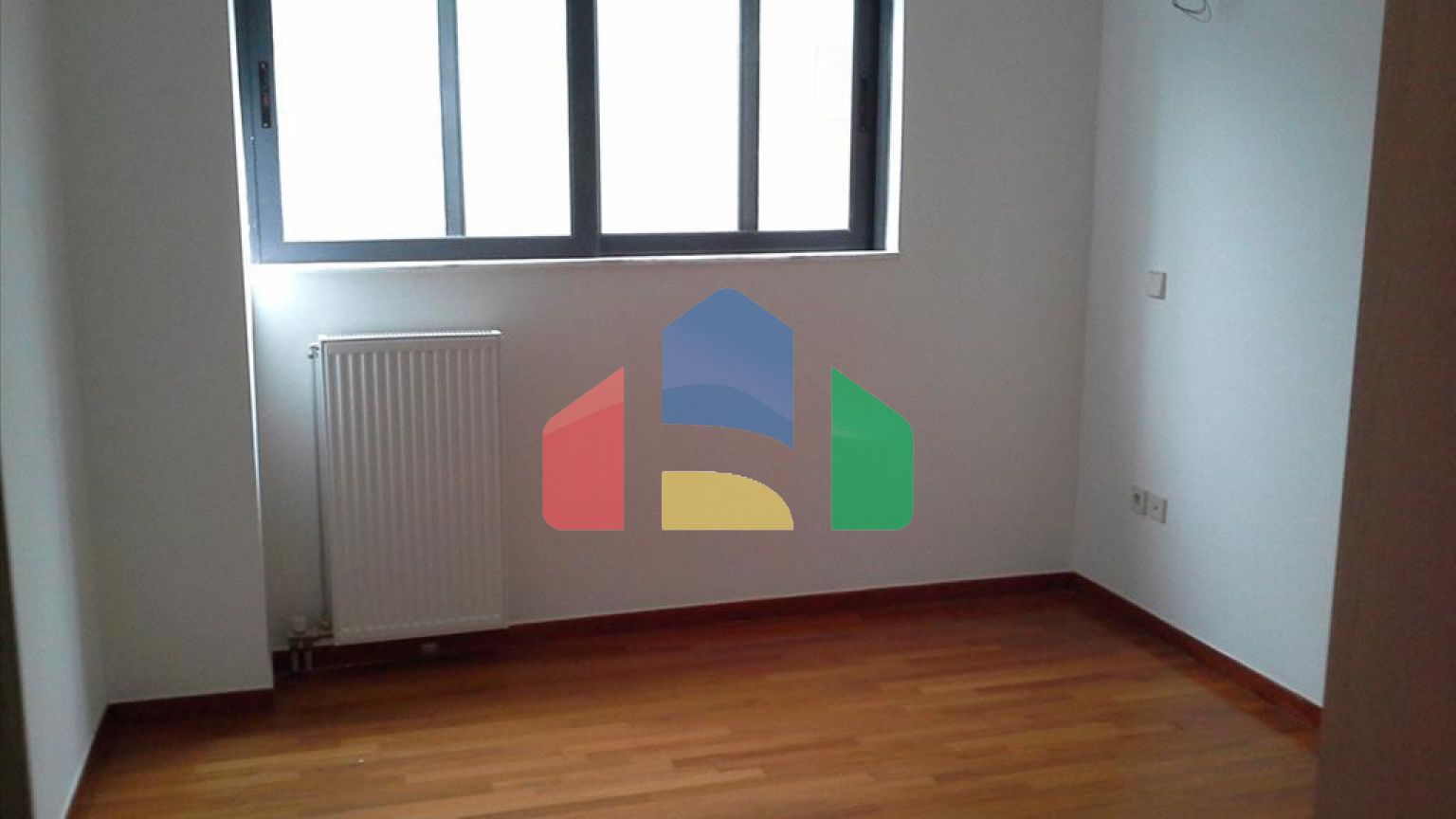 Продажа - Таунхаус 470 m² в Афинах