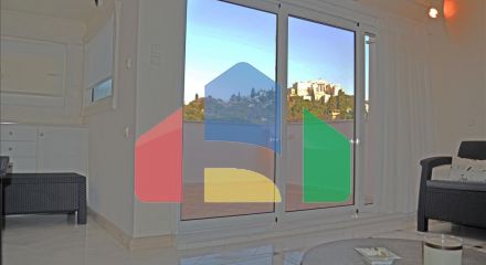 For Sale - Detached house 375 m² in Athens