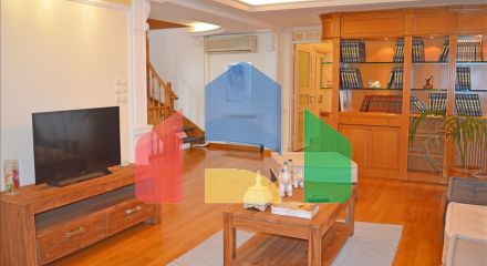 Продажа - Коттедж 375 m² в Афинах