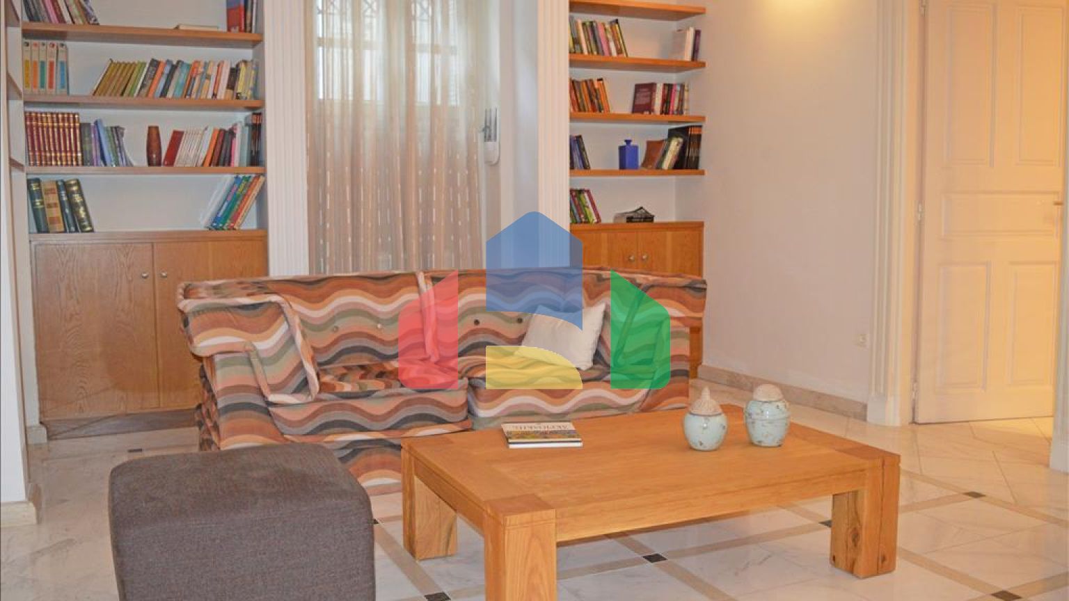 Продажа - Коттедж 375 m² в Афинах