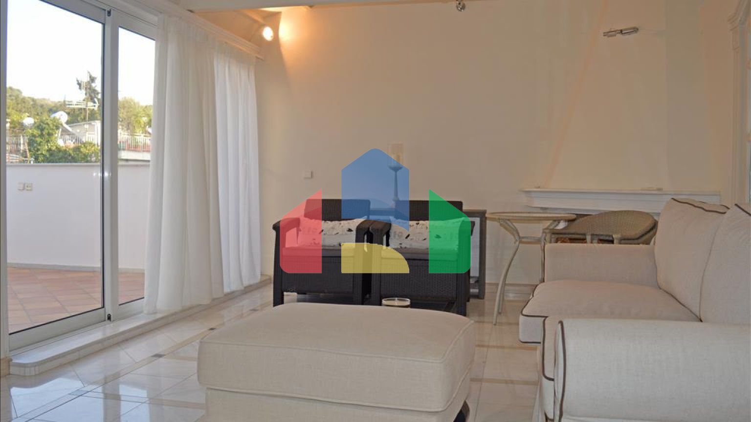 Продажа - Коттедж 375 m² в Афинах