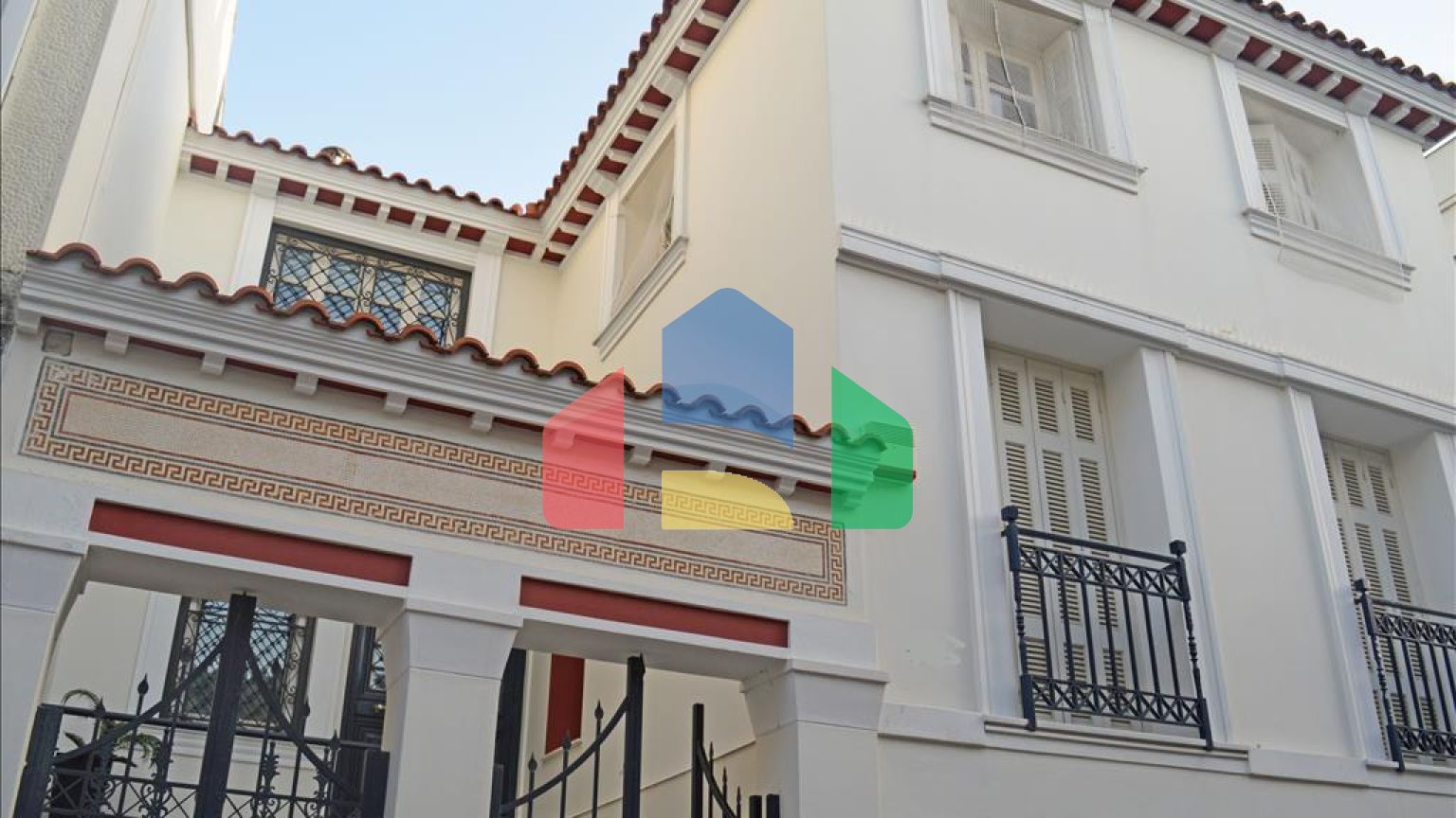 Продажа - Коттедж 375 m² в Афинах