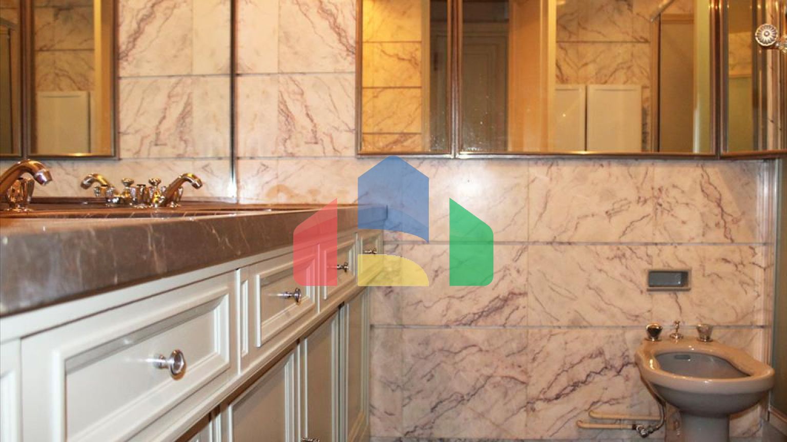 Продажа - Квартира 345 m² в Афинах