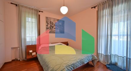 Продажа - Коттедж 304 m² в Афинах Продажа - Коттедж 304 m² в Афинах