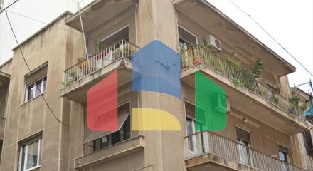 Продаж - Будівля 477 m² в Афінах