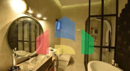 Продажа - Здание 240 m² в Афинах
