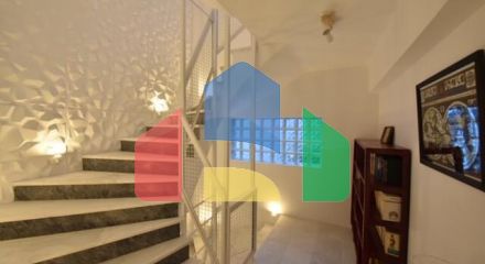 Продажа - Здание 240 m² в Афинах