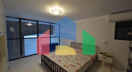 Продажа - Здание 240 m² в Афинах