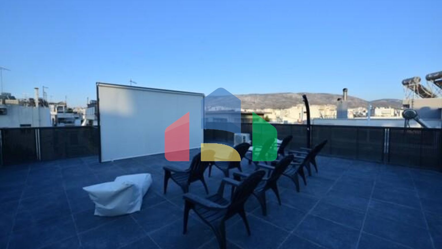 Продажа - Здание 240 m² в Афинах