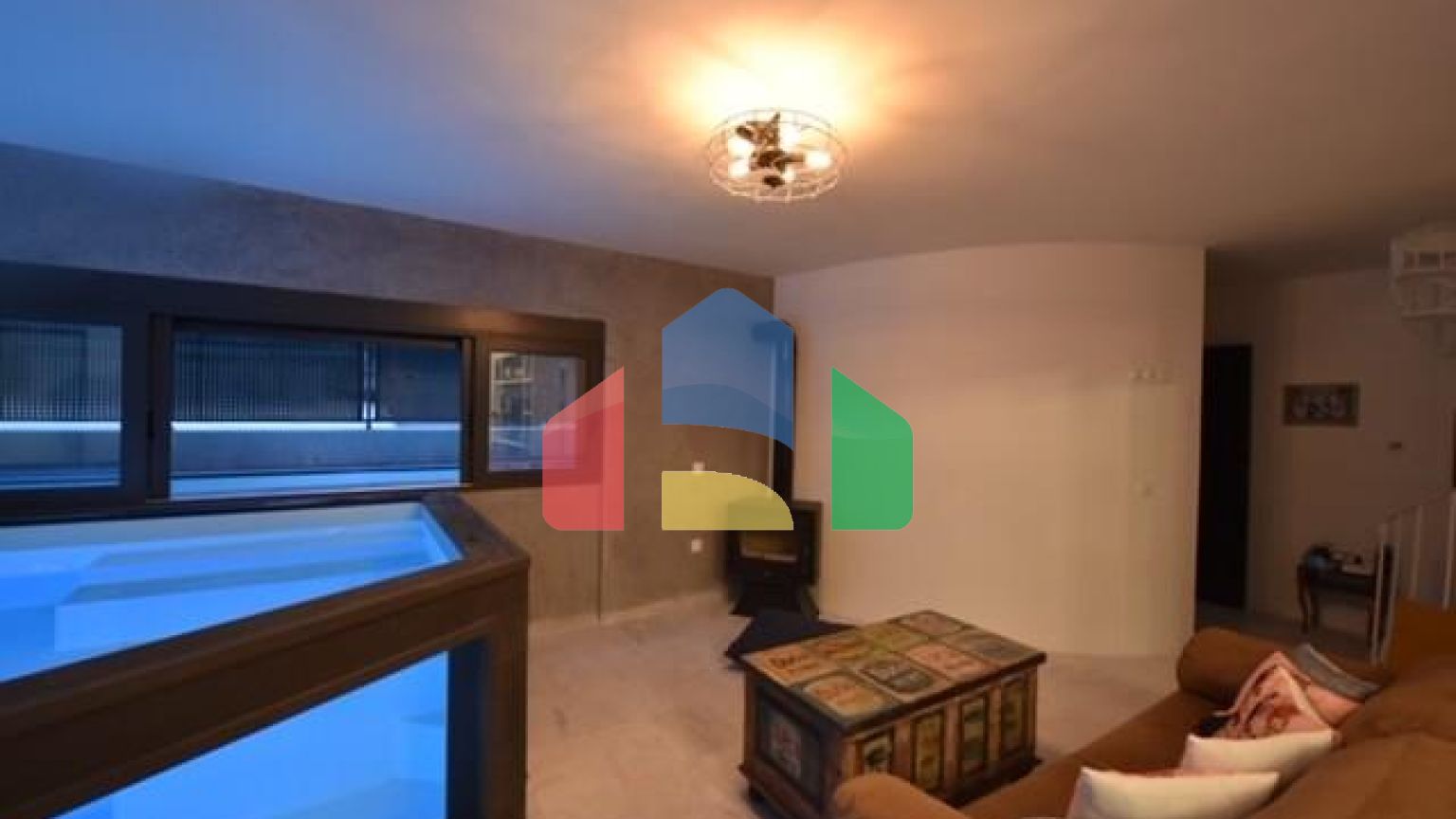 Продажа - Здание 240 m² в Афинах