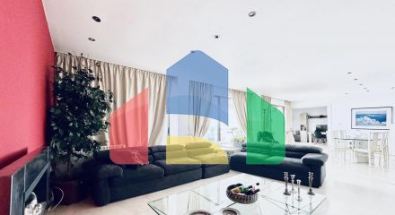 For Sale - Flat 165 m² in Athens
