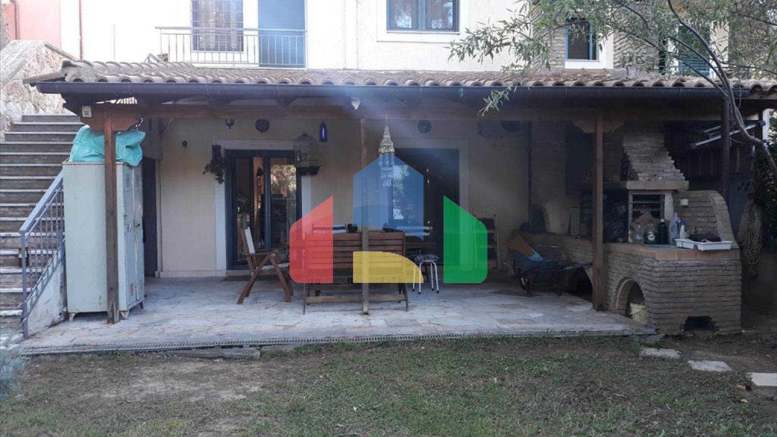 Продажа - Коттедж 350 m² в Афинах