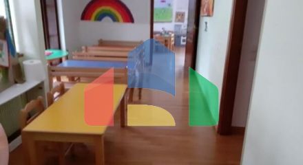 Продаж - Котедж 531 m² в Афінах